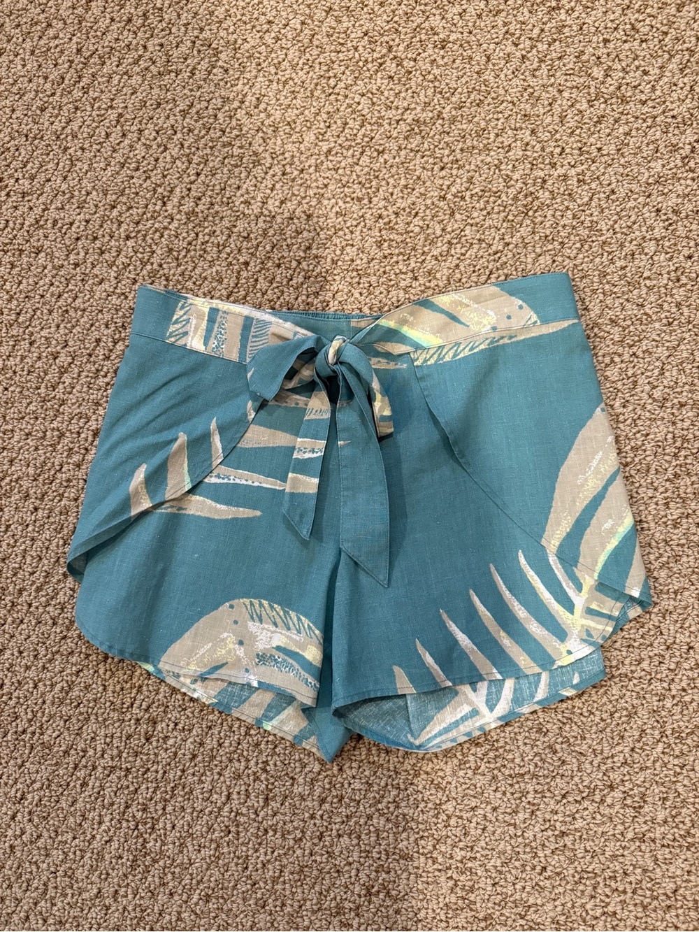 Patagonia Teal Leaf-Print Tie-Waist Skort